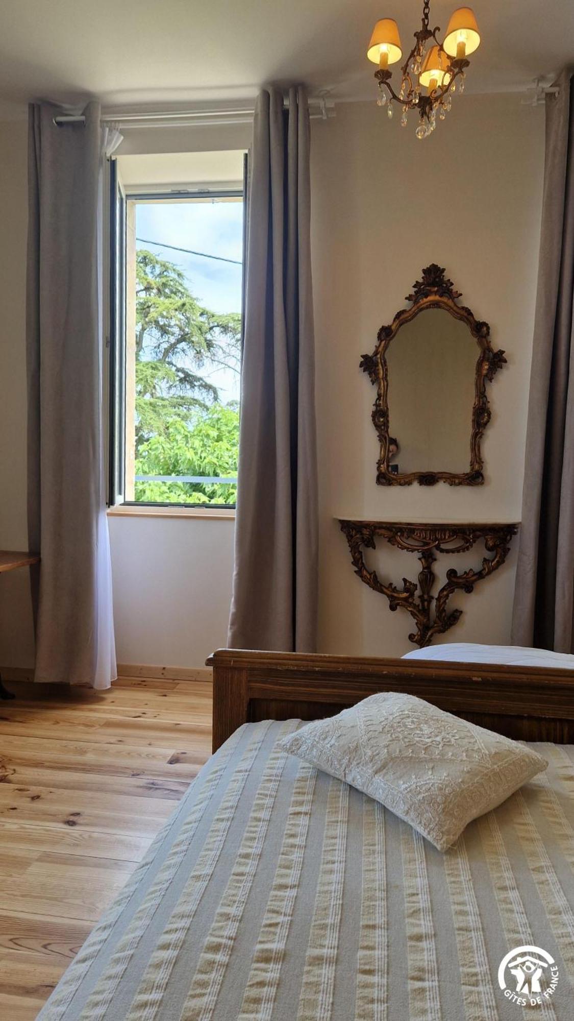 Aux Roses De Cedres Chambre Savane Salvagnac Exteriér fotografie